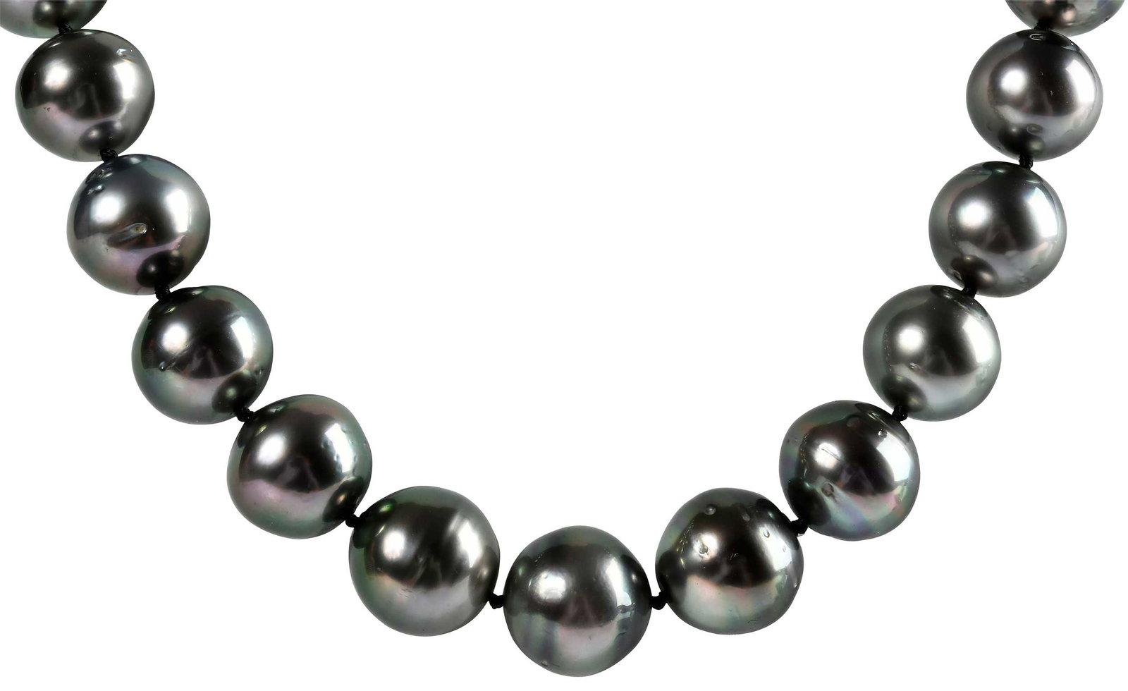 14kt. Single Strand Cultured Tahitian Pearl Necklace: 33 gray Tahitian pearls, graduating in size, approx. 15.0 - 12.0mm, marked "14K, MS", white gold, 10.0mm diameter diamond clasp, 18 in. length, 110.7 g Provenance: Private Collection, Virginia Beach N