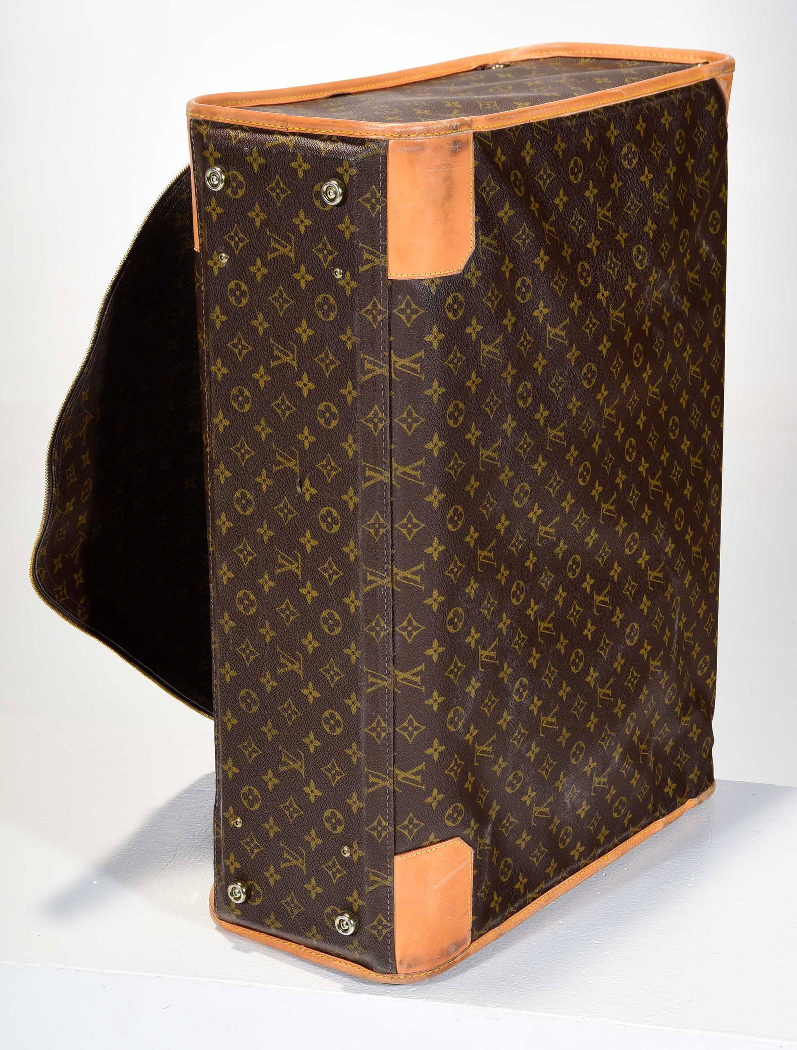 Louis Vuitton Soft Sided Pullman 65 Suitcase - 6