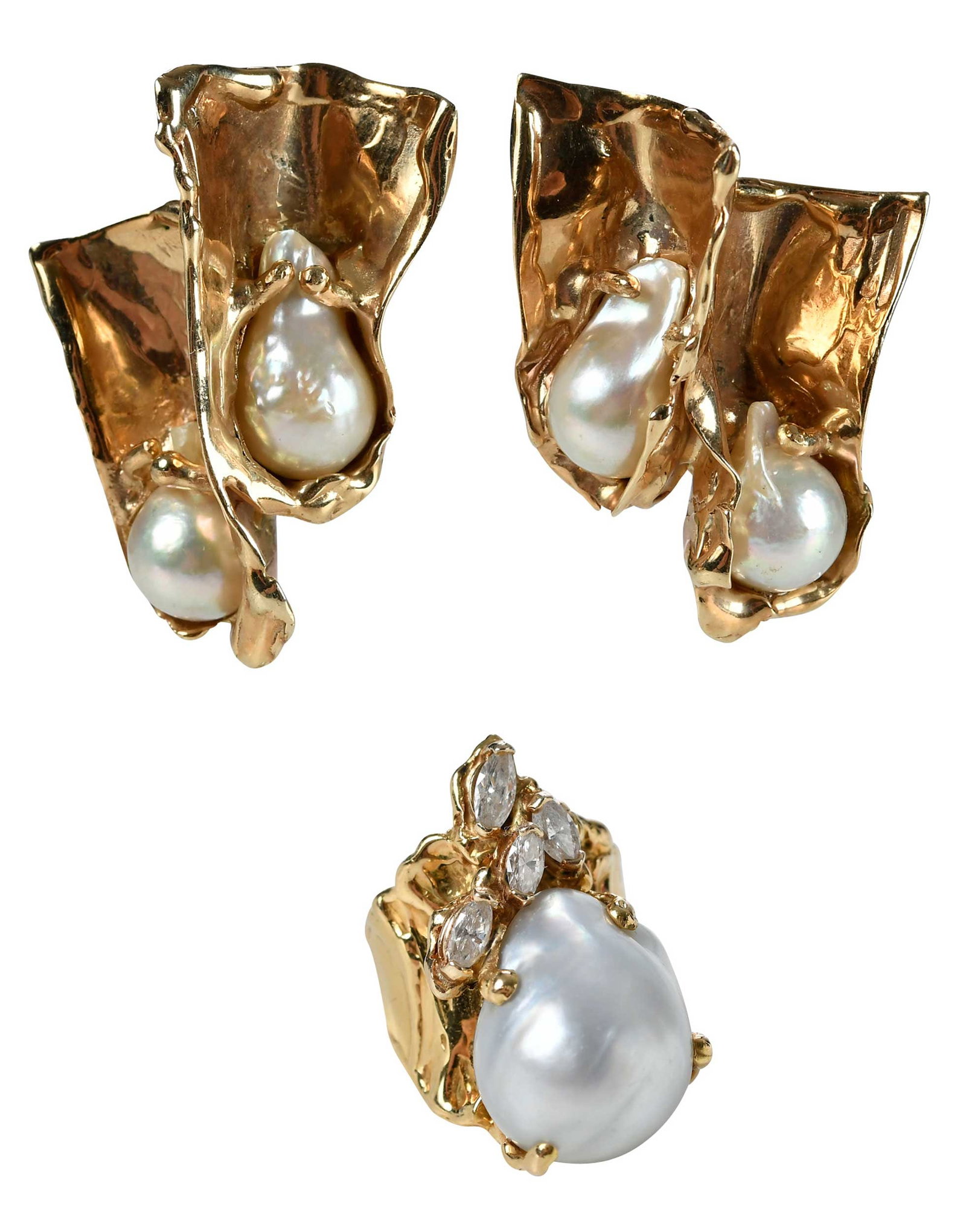 18kt. Organic Style Baroque Pearl and Diamond Cocktail Ring with Earrings: large baroque pearl, four marquise cut faceted diamonds, approx. 0.40ctw., VS, H-I, maker's mark, marked "18K", yellow gold, 7-1/4 ring sz., 22.8 g; four baroque pearls, marked "14K", yellow gold,