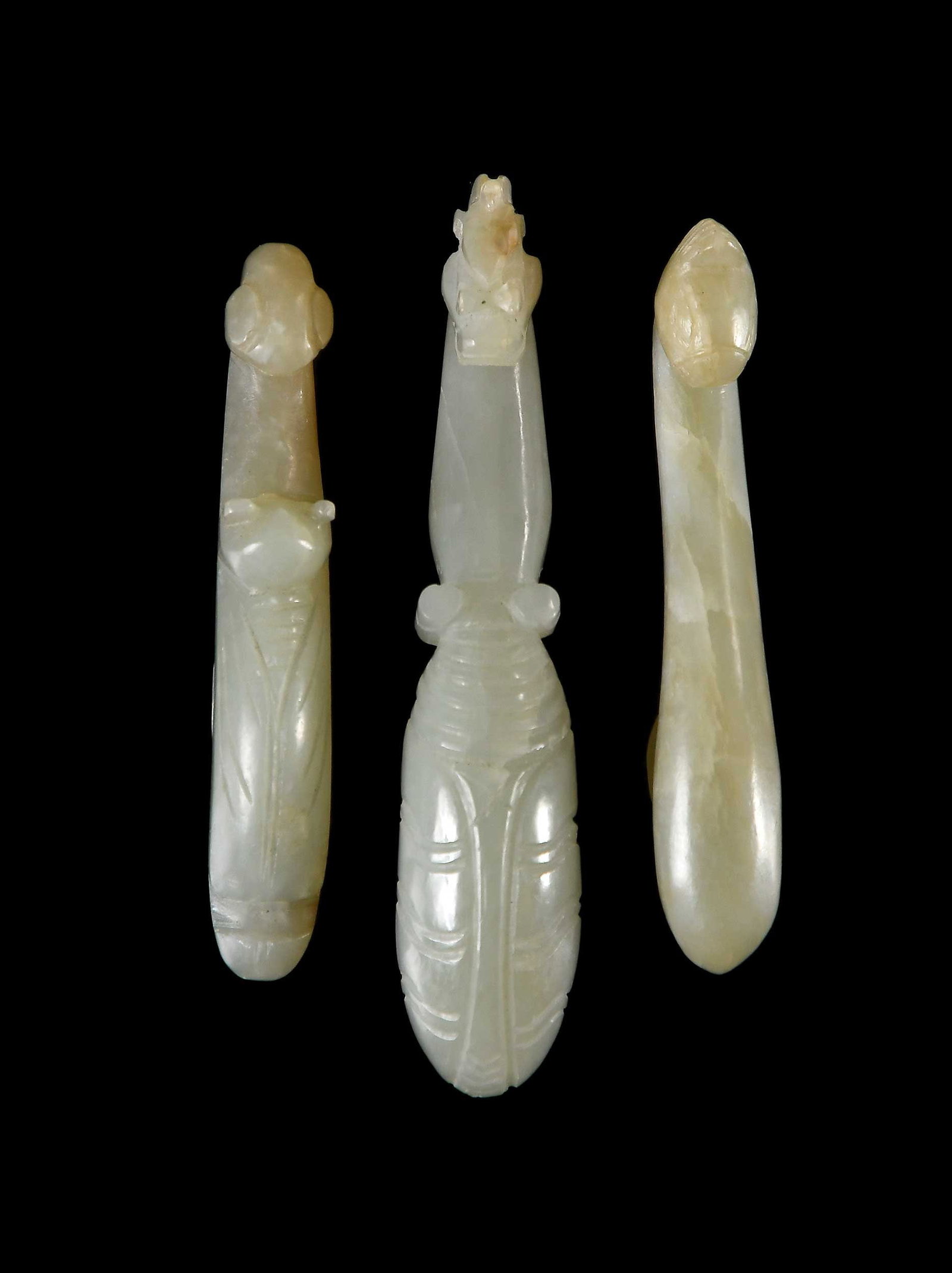 Three Miniature Chinese Carved Jade Belt Hooks (1 of 10)