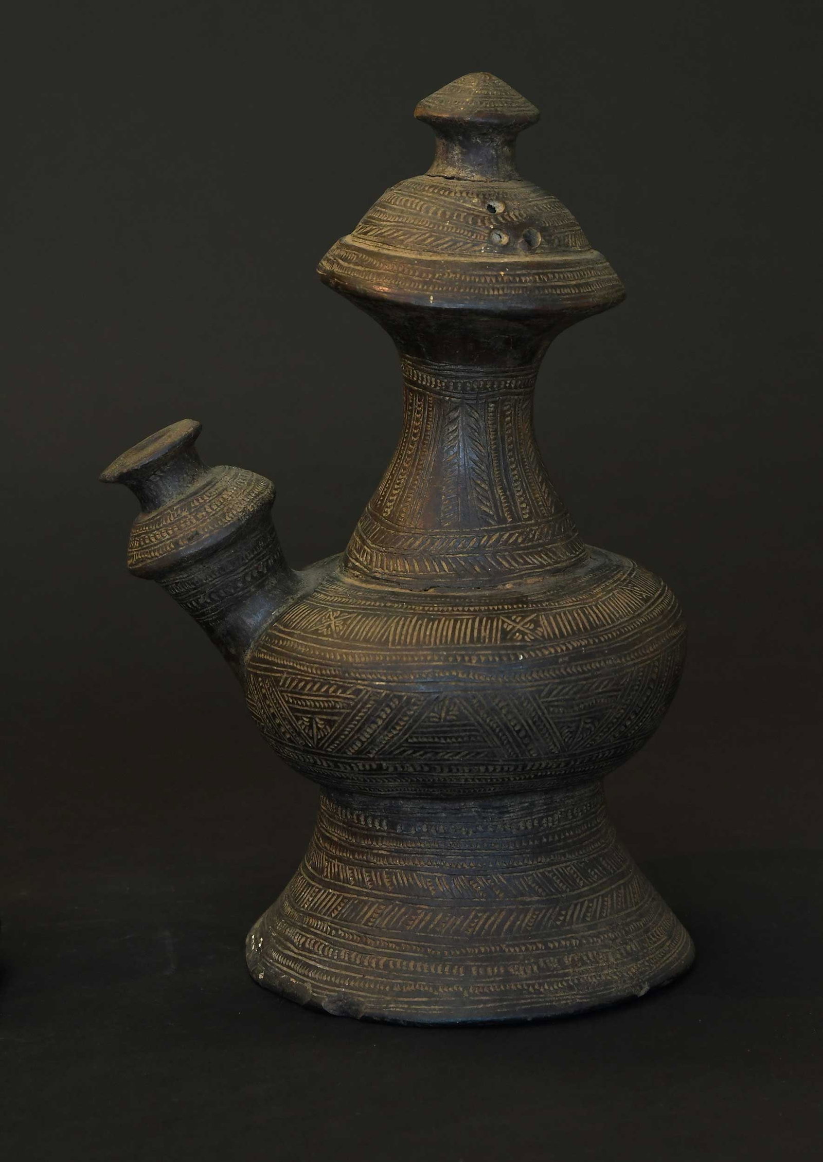 Two South East Asian Ceramic Table Objects - 4