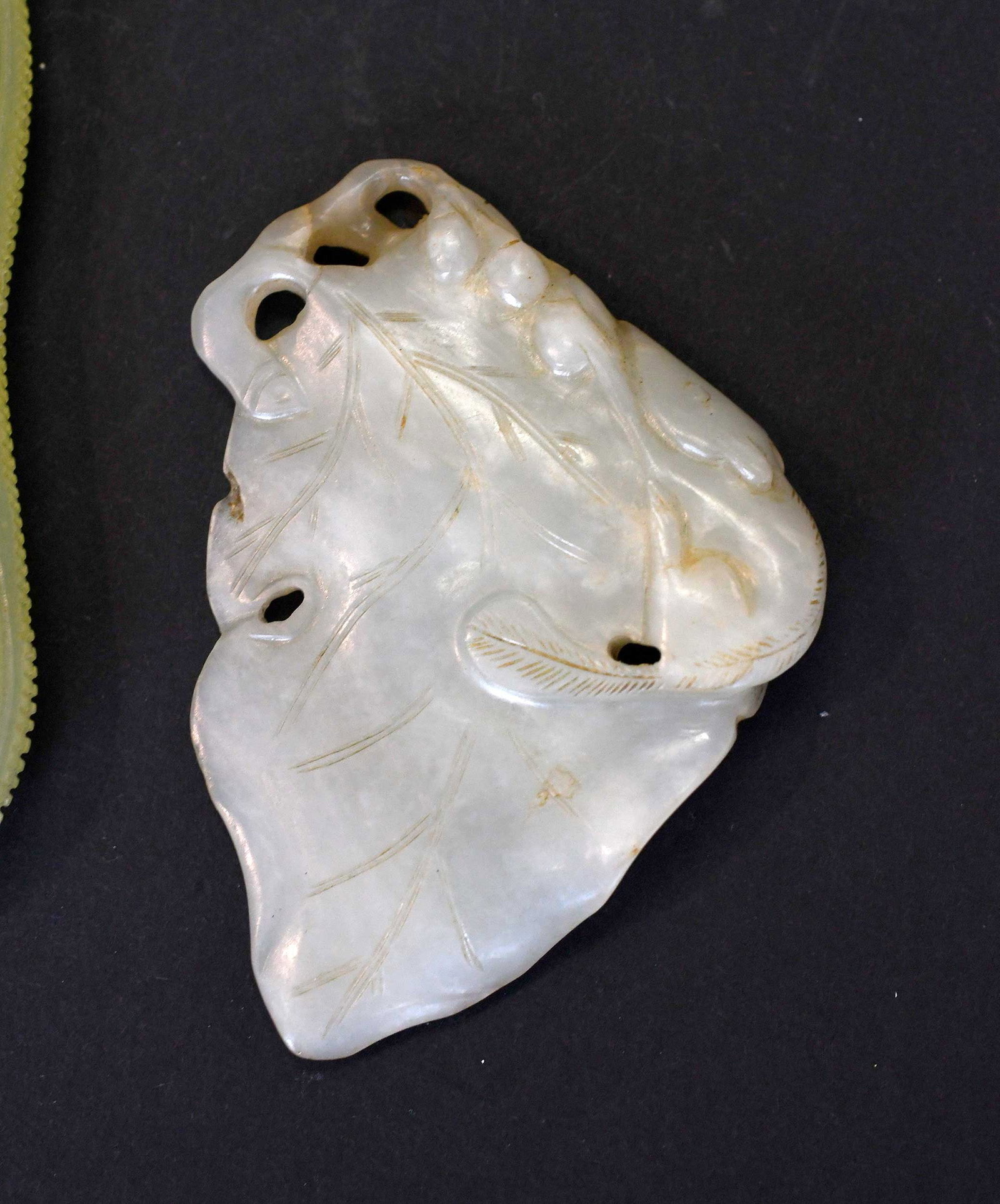 Four Chinese Carved Jade Objects - 4
