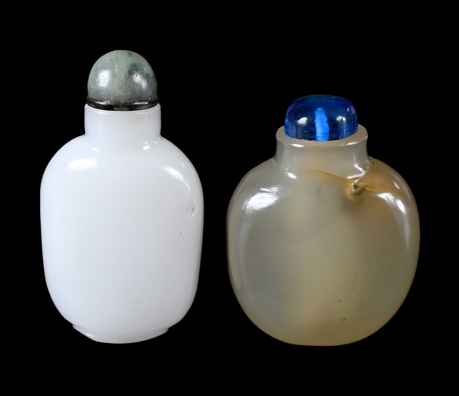 Two Chinese Snuff Bottles, White Glass and Pale Green Agate (1 of 3)