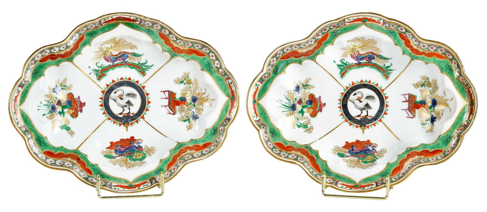 Pair of Chamberlain Worcester Armorial Porcelain Platters, Bengal Tiger Pattern (1 of 10)