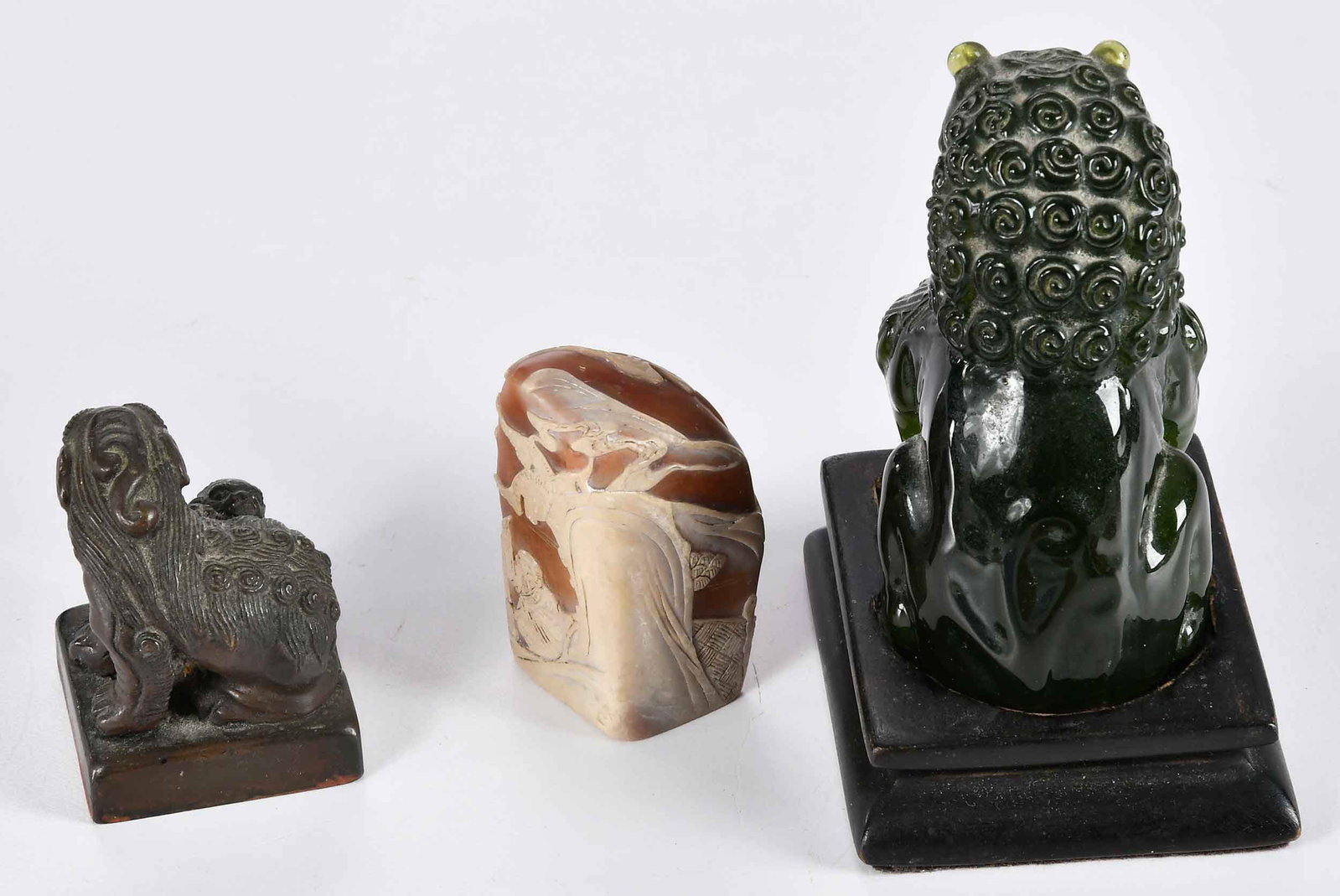 16 Assorted Small Asian Cabinet Objects - 3