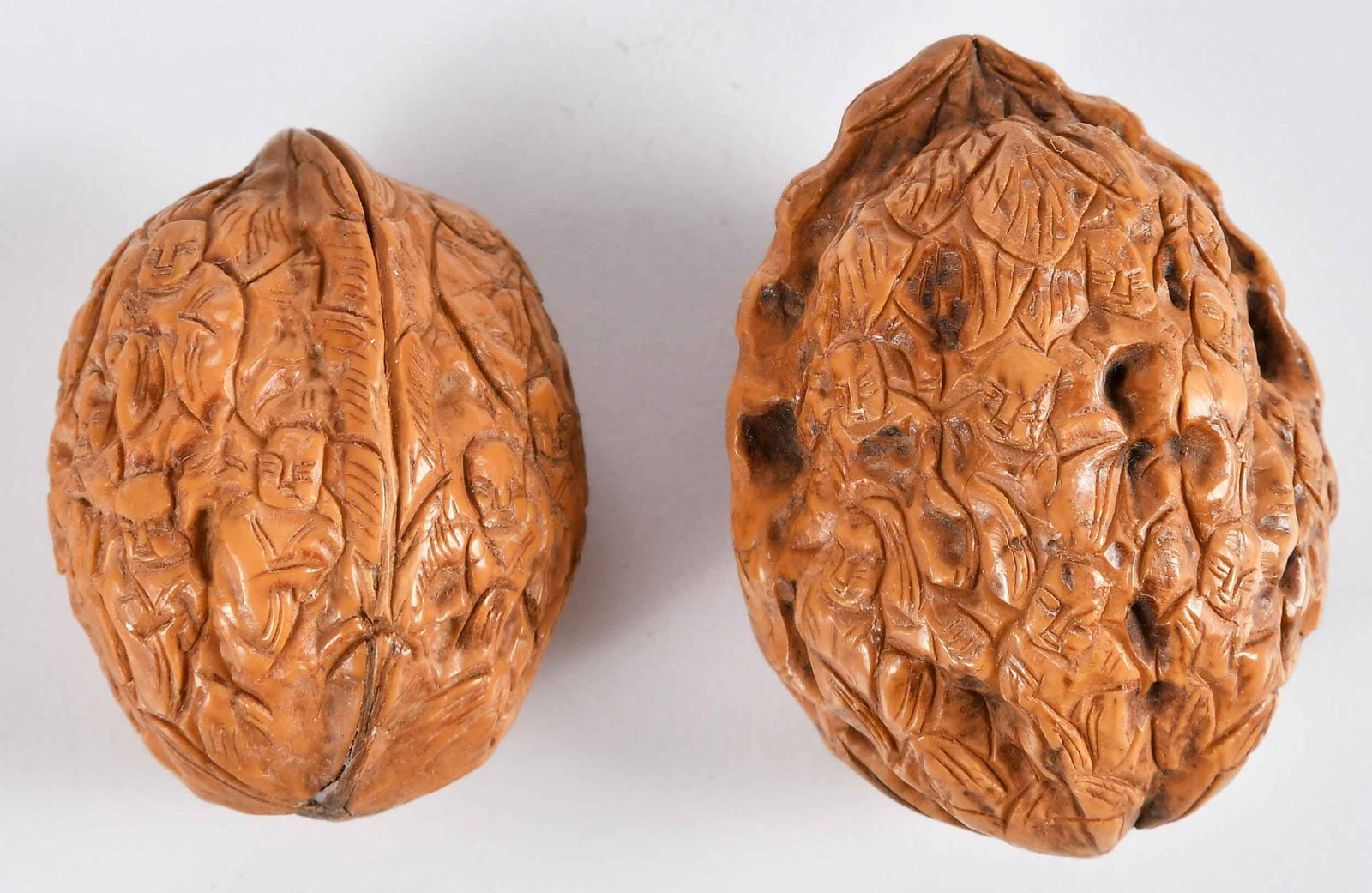 16 Assorted Small Asian Cabinet Objects - 7