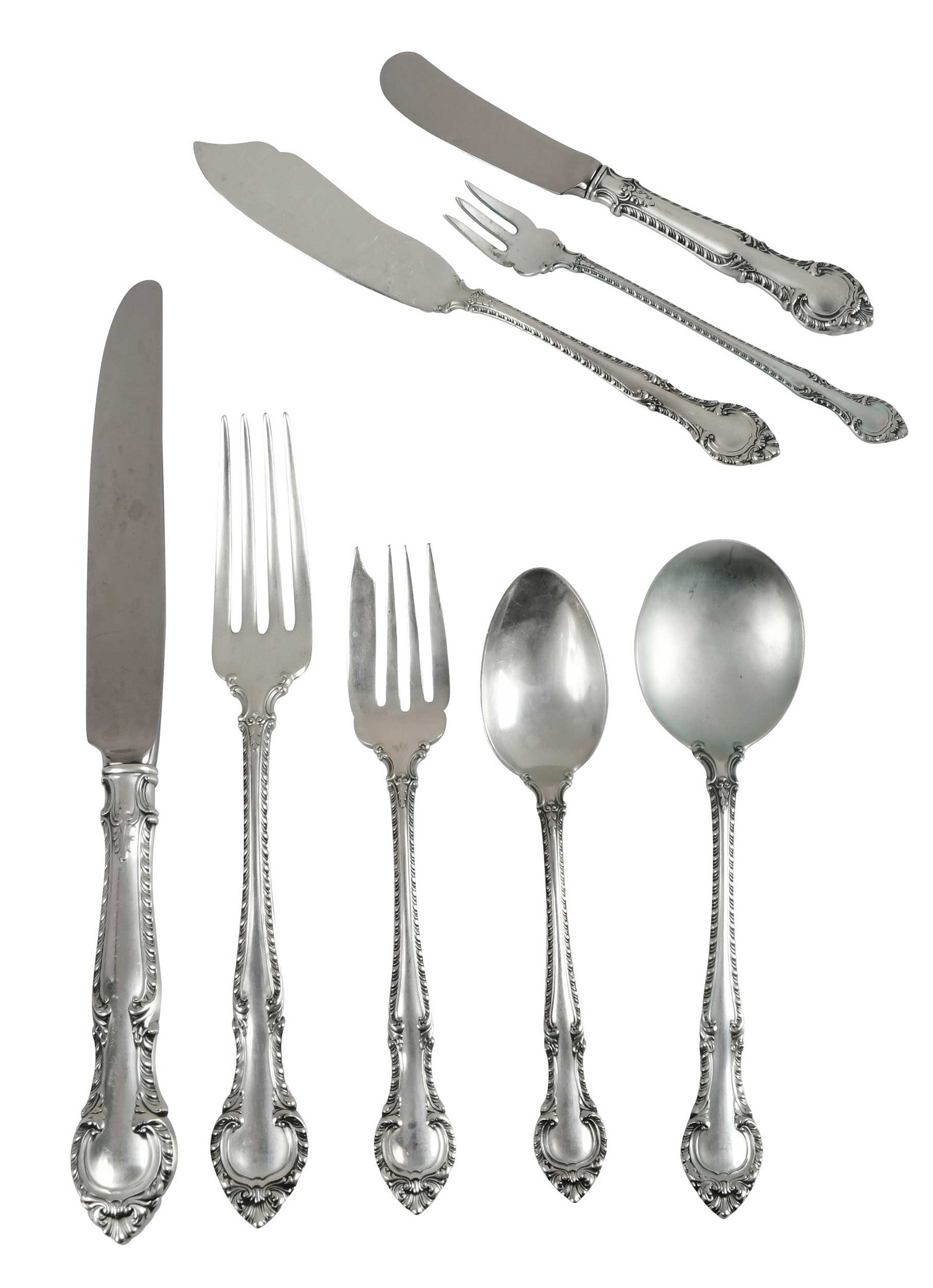 Gorham English Gadroon Sterling Flatware, 105 Pieces: American, 20th century, including 12 each: hollow handle knives; forks; salad forks; round soup spoons; cocktail forks; hollow handle spreaders; 24 teaspoons, serving pieces: two serving spoons; two s