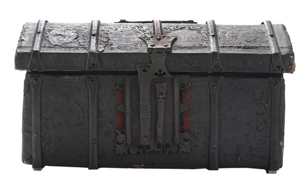Fine Continental Gothic Iron-Mounted: Tabletop Coffer possibly Nuremberg, 15th/16th century, the wooden box with tooled leather cover and extensive iron strapwork mounts and lock, traces of early velvet under escutcheon plate, red-stained