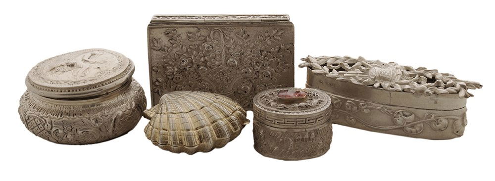 Fifteen Silver Boxes, Lighter, Cases: including English silver oval case with openwork lid, marks for London, 1909; Dunhill sterling lighter; gilt silver shell-form case, marked "925"; German silver oval case with thistle decoration; Chin