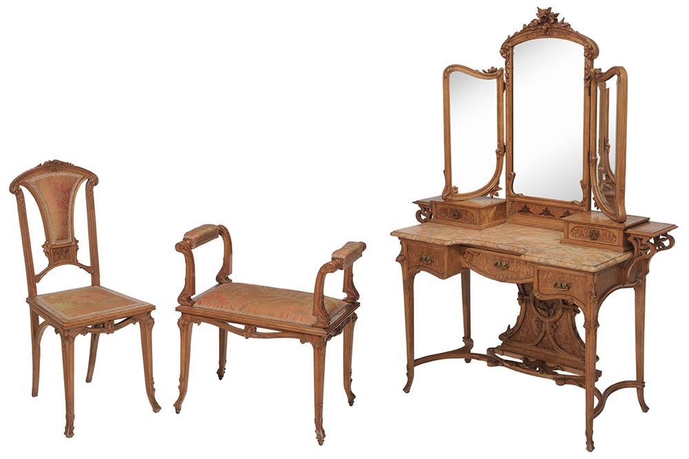 Art Nouveau Marble-Top and Mirrored: Dressing Vanity probably Spanish, circa 1900, quarter-sawn ash or chestnut, beveled triptych mirror, fine variegated salmon-to-gray/blue marble top, dovetailed drawers with oak linings, original brass