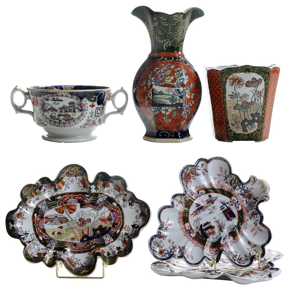 Seven Pieces Assorted Mason's: Ironstone with Japan Colors and Dark Green Elements English, 1830-1840, most with brown Mason's mark, "Landscape Scroll" pattern, 7-3/4 in., chip to interior of rim, large repaired chip on bas