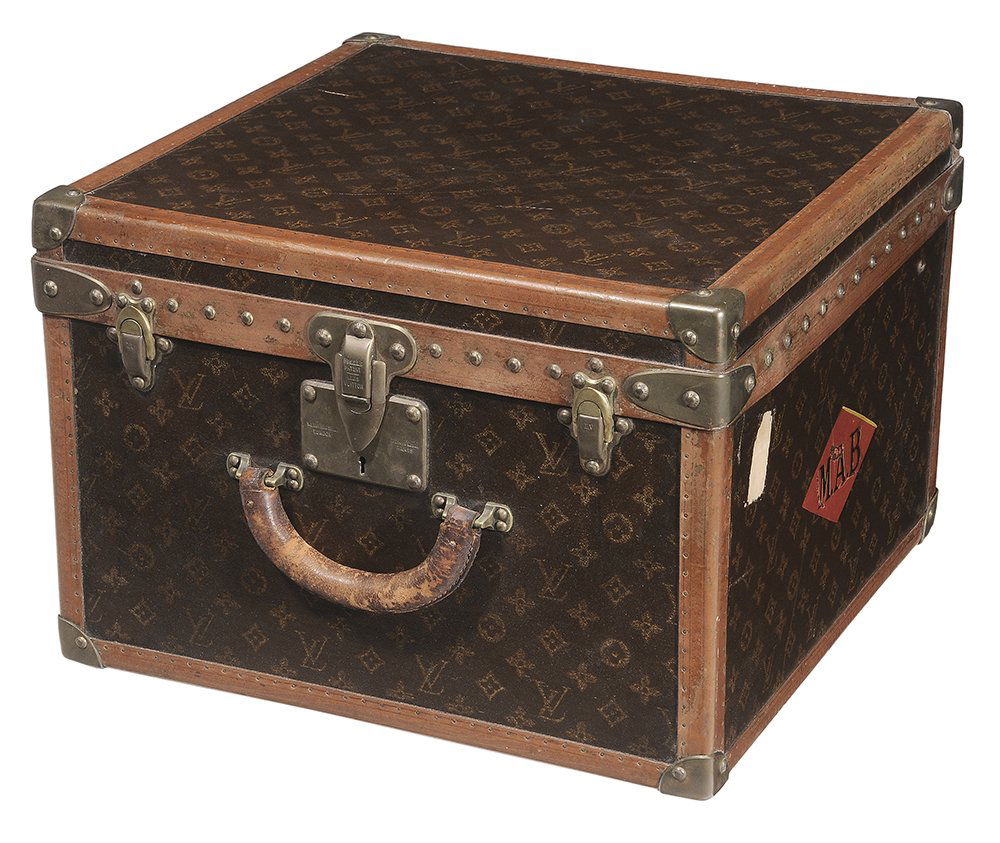 Vintage Louis Vuitton Suitcase (1 of 6)