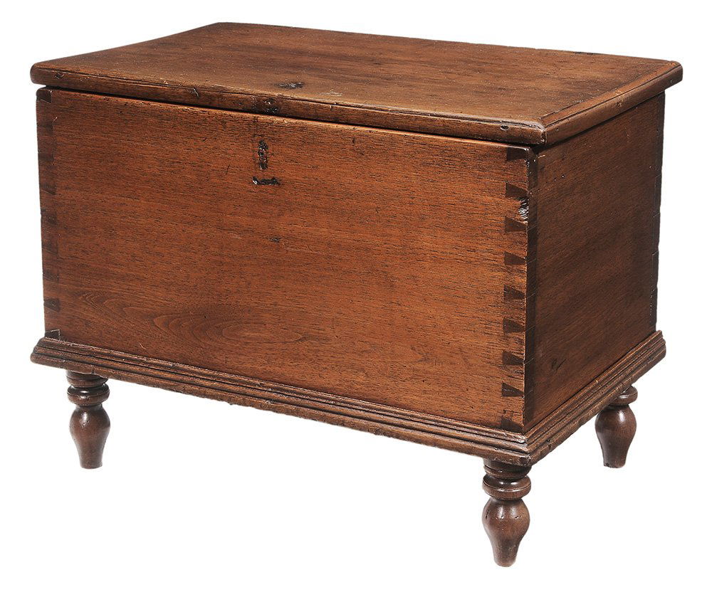 Southern Federal Walnut Miniature (1 of 5)