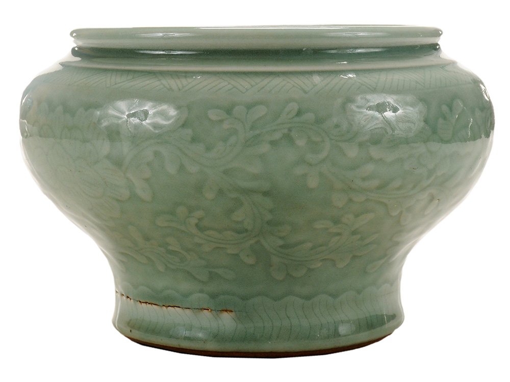 Ming Style Celadon-Glazed Guan Jar (1 of 8)