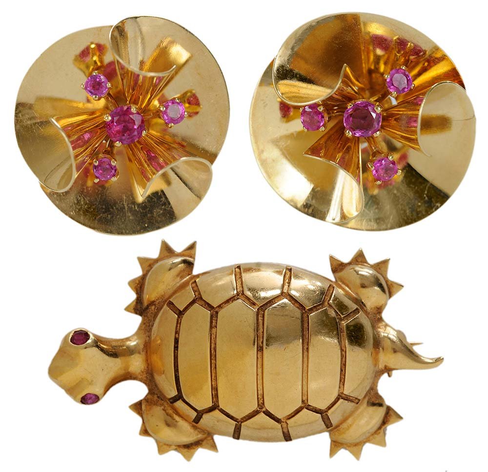 14 Karat Yellow Gold Turtle Brooch (1 of 5)