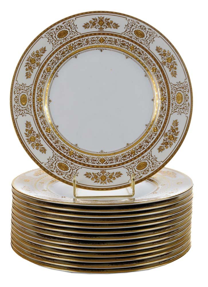Fine Set of Fourteen Minton Gold-: Encrusted Service Plates retailed by Tiffany & Co., 20th century, 10-1/2 in.. Condition: excellent condition with only very minor surface stains and flaws. Provenance: Estate of Charles G. Thalhimer, 