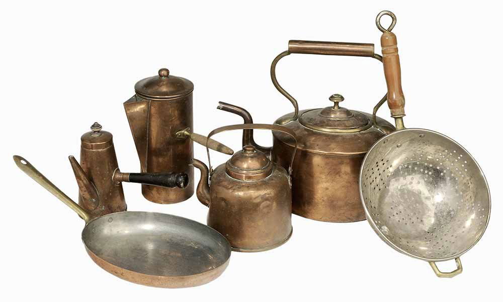 Group of Six Pieces of Copper Cookware (1 of 5)