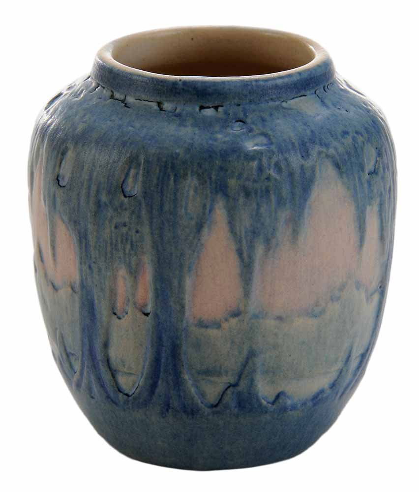 Newcomb Pottery Cabinet Vase by Anna (1 of 5)