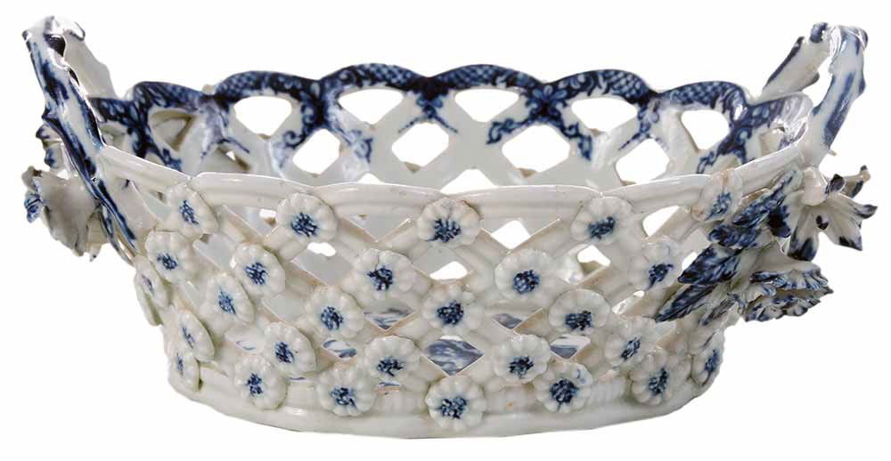 Dr. Wall Worcester Porcelain Basket (1 of 7)