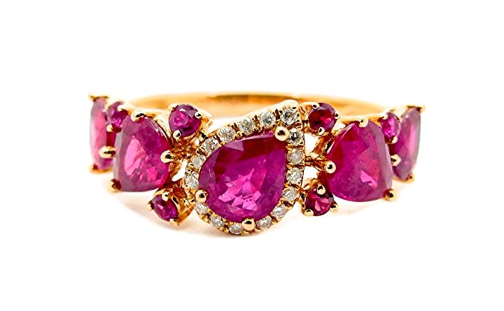 2.51ct Diamond and Ruby 18K Rose Gold Ring: This 2.51ct diamond and Ruby 18k rose gold ring consists of 16 round brilliant cut, micro-U set, G, SI1, natural and genuine diamonds with a weight of 0.07ct. In addition there are 5 pear shape and 6