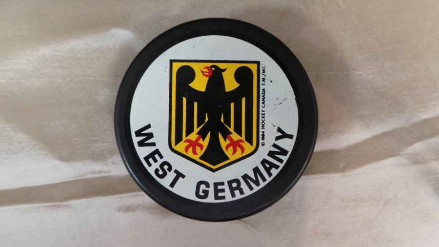 West Germany Hockey Puck 1984: 1984 Hockey Canada