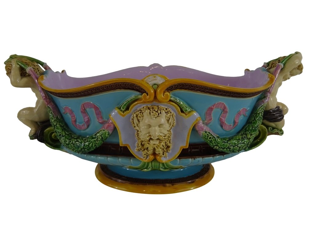 MINTONS: Majolica Centerbowl, Shape 400: Mintons Majolica Centerbowl, Shape 400 Unsigned, has "X" mark, 18" x 9" h, interior of bowl 12.5 x8" Very good condition