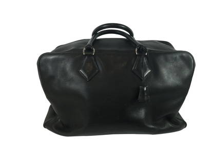 Hermes Victoria 50cm In Black: Hermes Victoria 50CM in black. Measures width 18" depth 7.5 height 11". Estimated shipping cost for this item is $25. Rate does not include insurance rate or special packing.