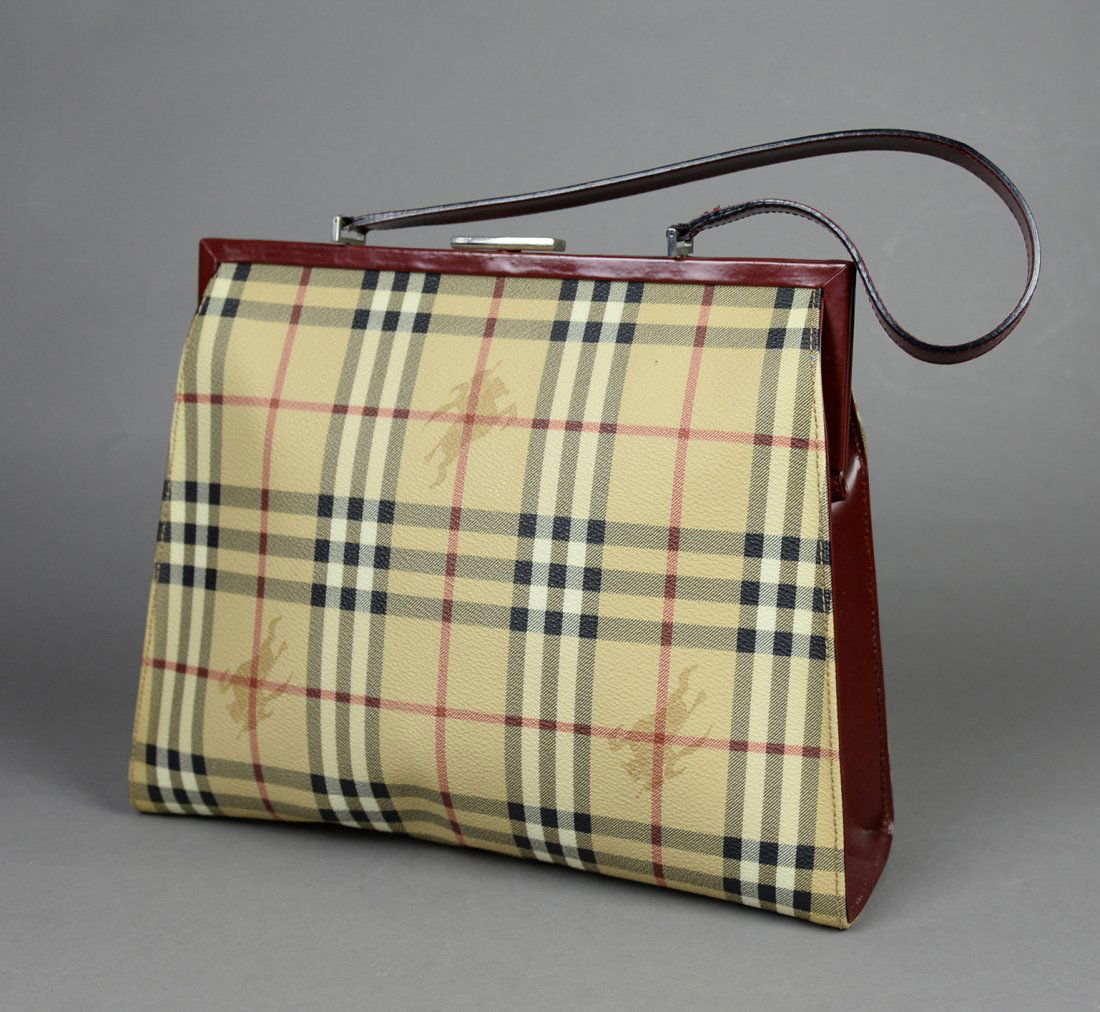 burberry handbag (1 of 6)