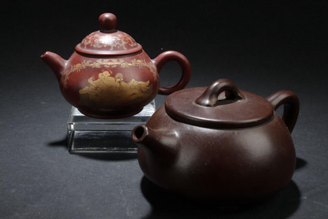 Two Chinese Estate Tea Pots (1 of 4)