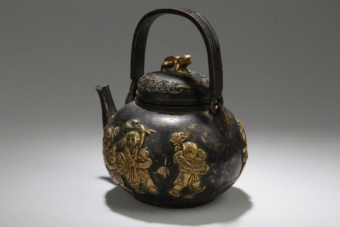 An Handled Chinese Bronze Tea Pot (1 of 6)