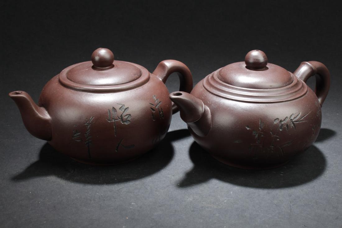 Two Chinese Zisha Teapots (1 of 8)