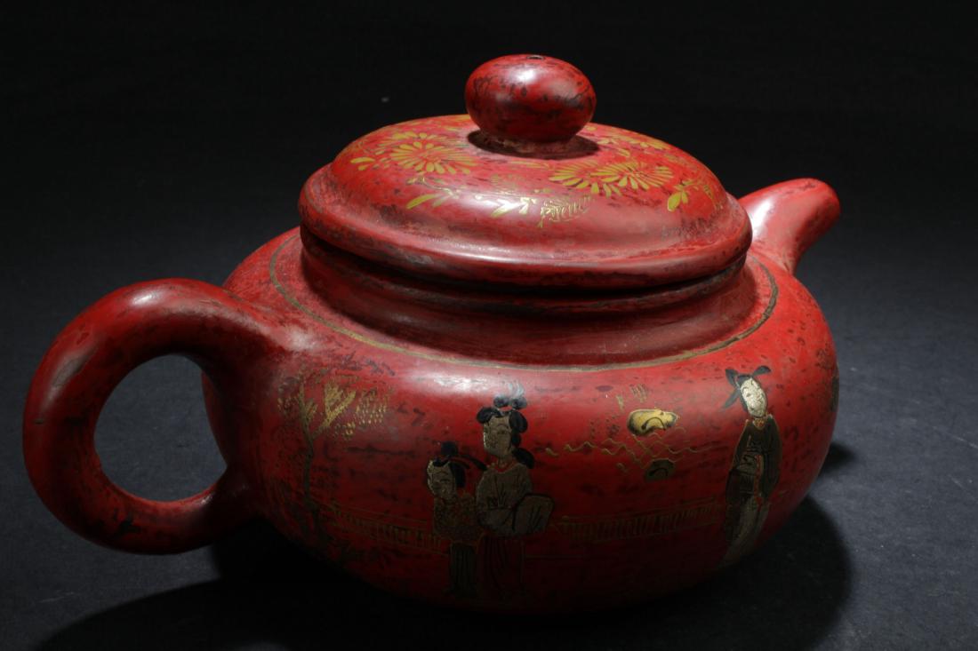 An Estate Chinese Tea Pot Display (1 of 9)