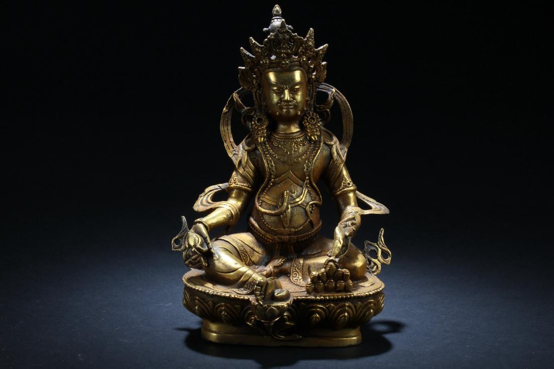An Estate Chinese Gilt Buddha Statue Display (1 of 5)