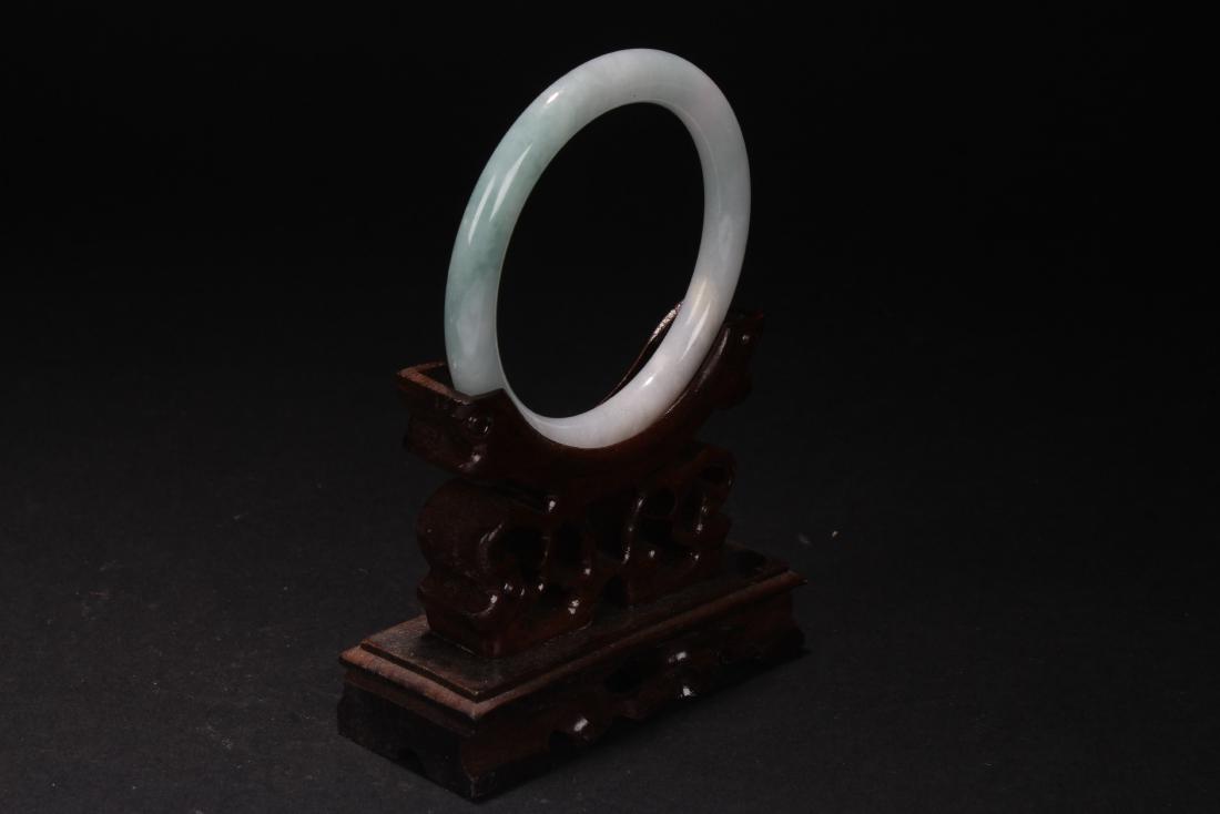 An Estate Chinese Jade Bangle (1 of 5)