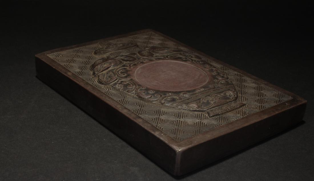 A Chinese Vase-decorating Estate Inkstone (1 of 5)