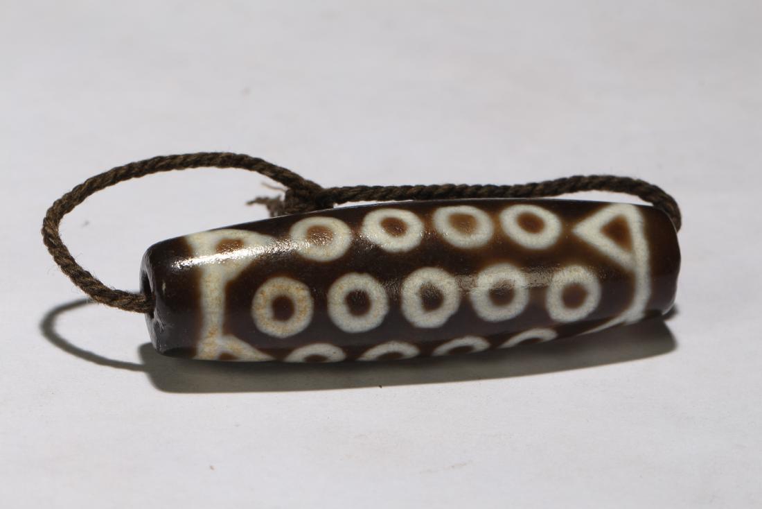 An Estate Anicent-framing Tibetan Bead Display (1 of 6)