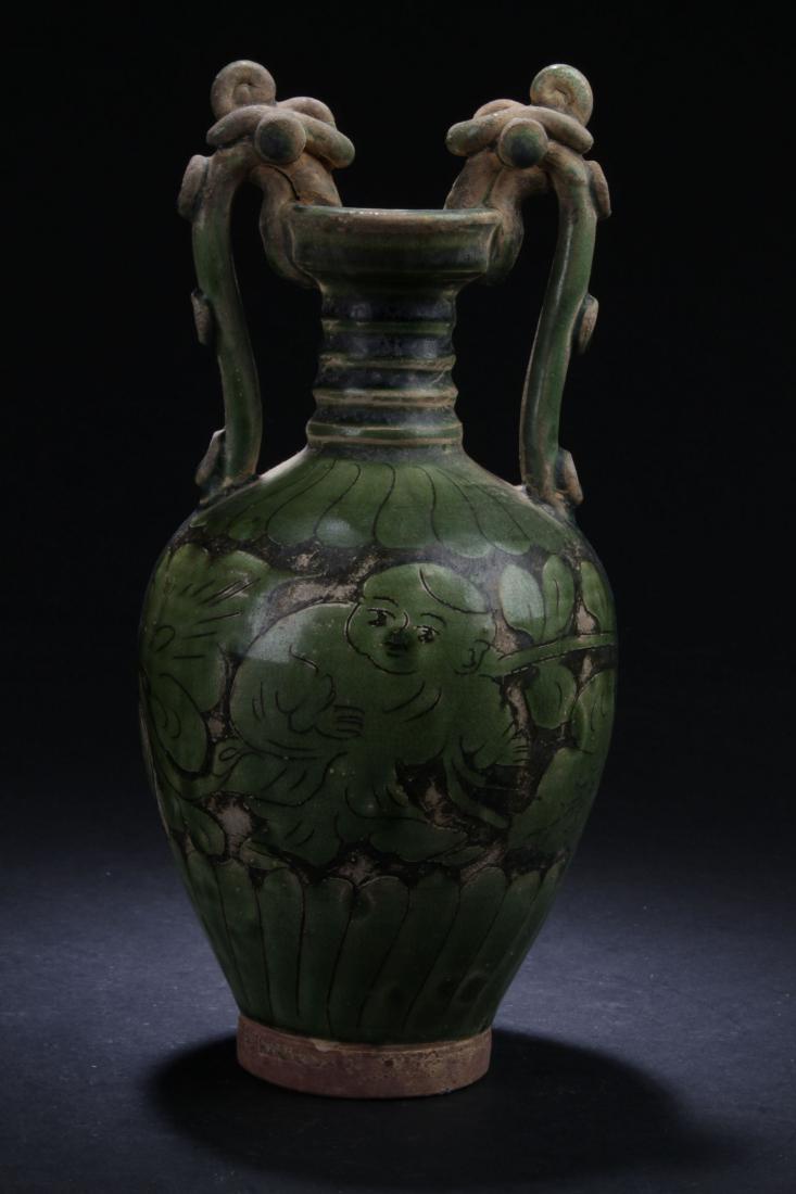 An Estate Pottery-made Chinese Duo-handled Vase Display (1 of 7)