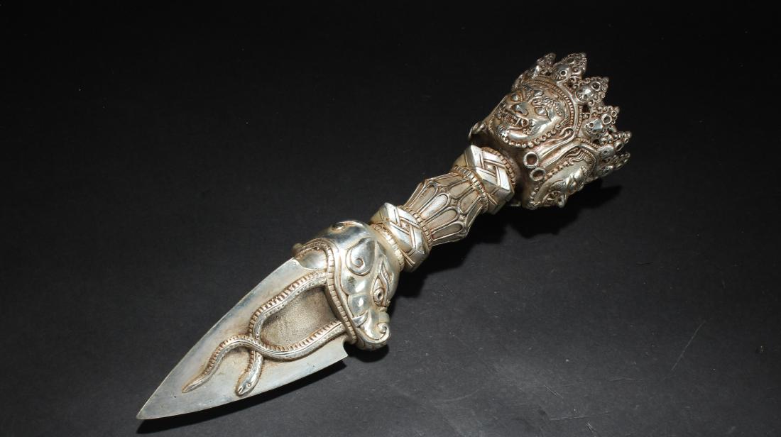 A Chinese Religious Tibetan Dagger Display (1 of 6)
