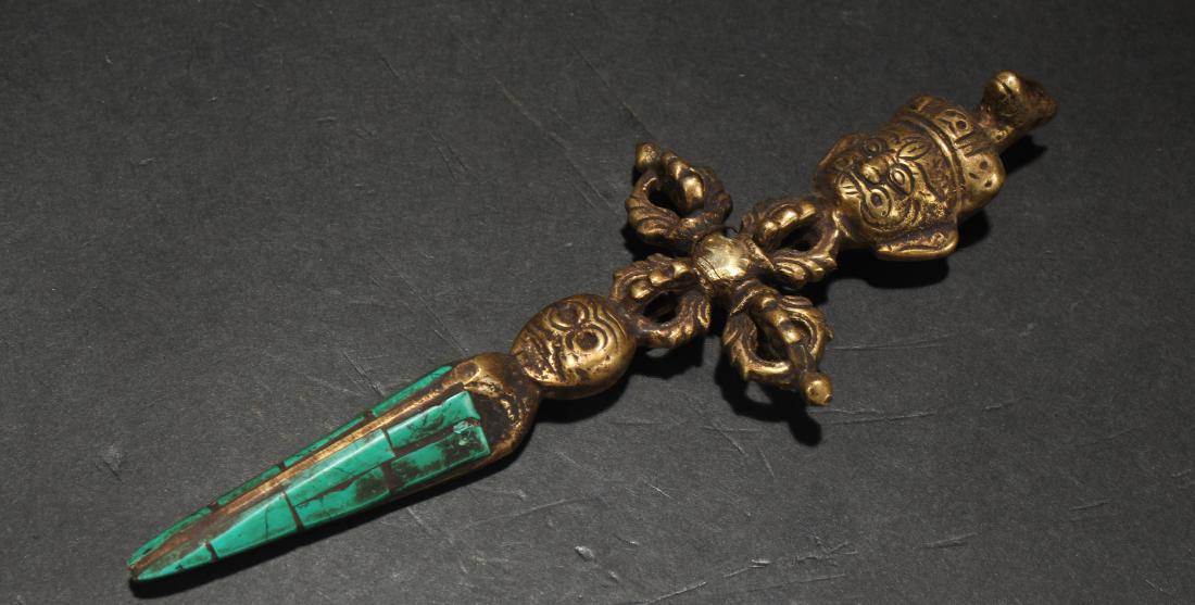 An Estate Tibetan Dagger Display (1 of 4)