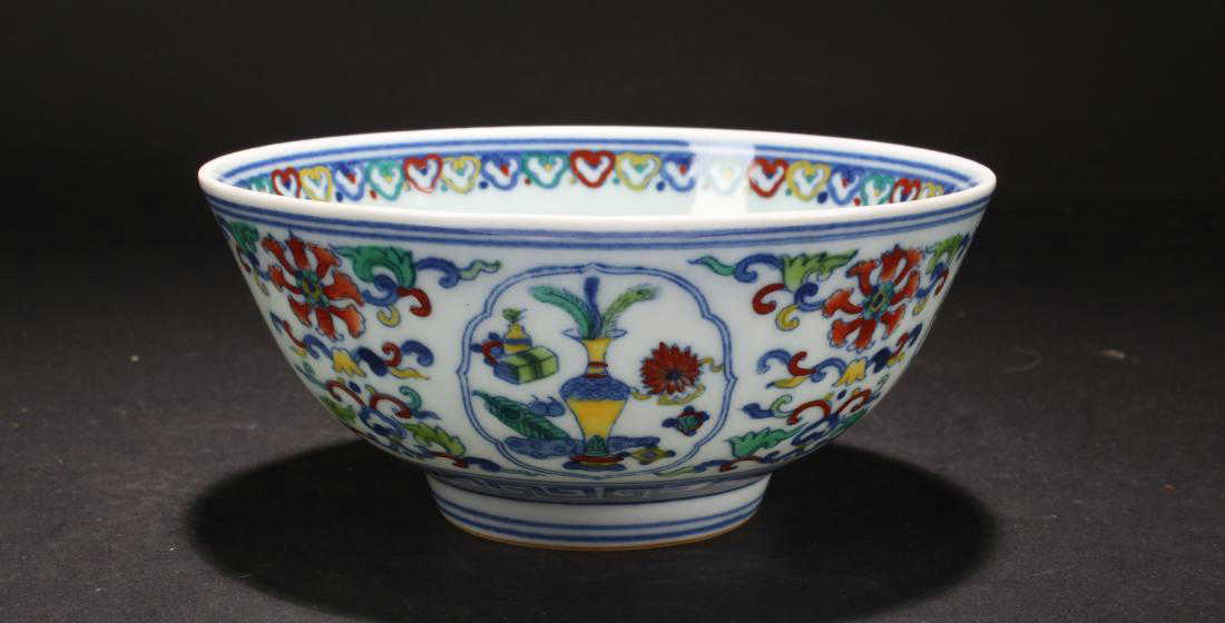 An Estate Chinese Bat Framing Porcelain Bowl