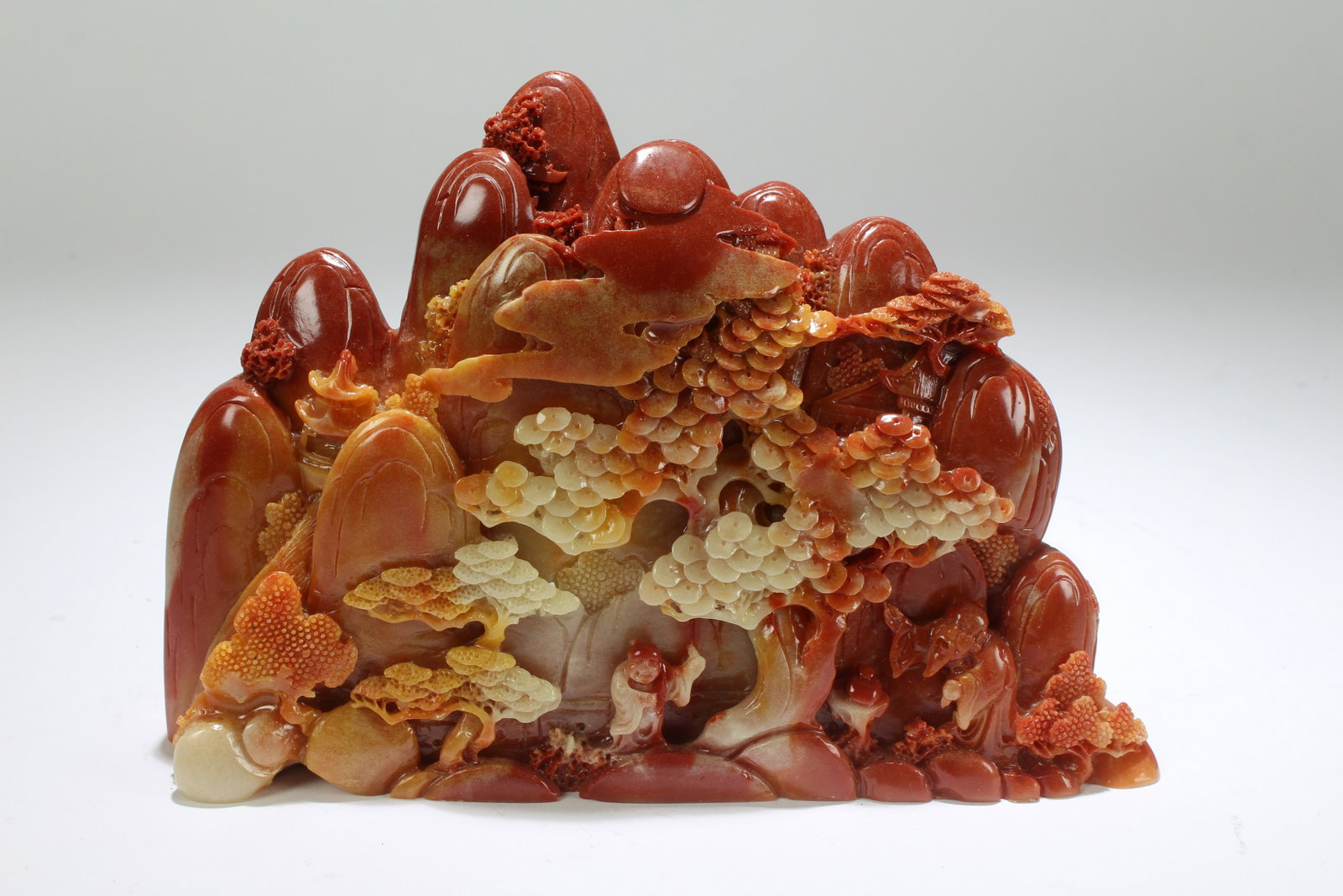 An Estate Chinese Fengshui-fortune Display Statue: An Estate Chinese Fengshui-fortune Display Statue . Height: 5.25 (inch). Length: 8 (inch).