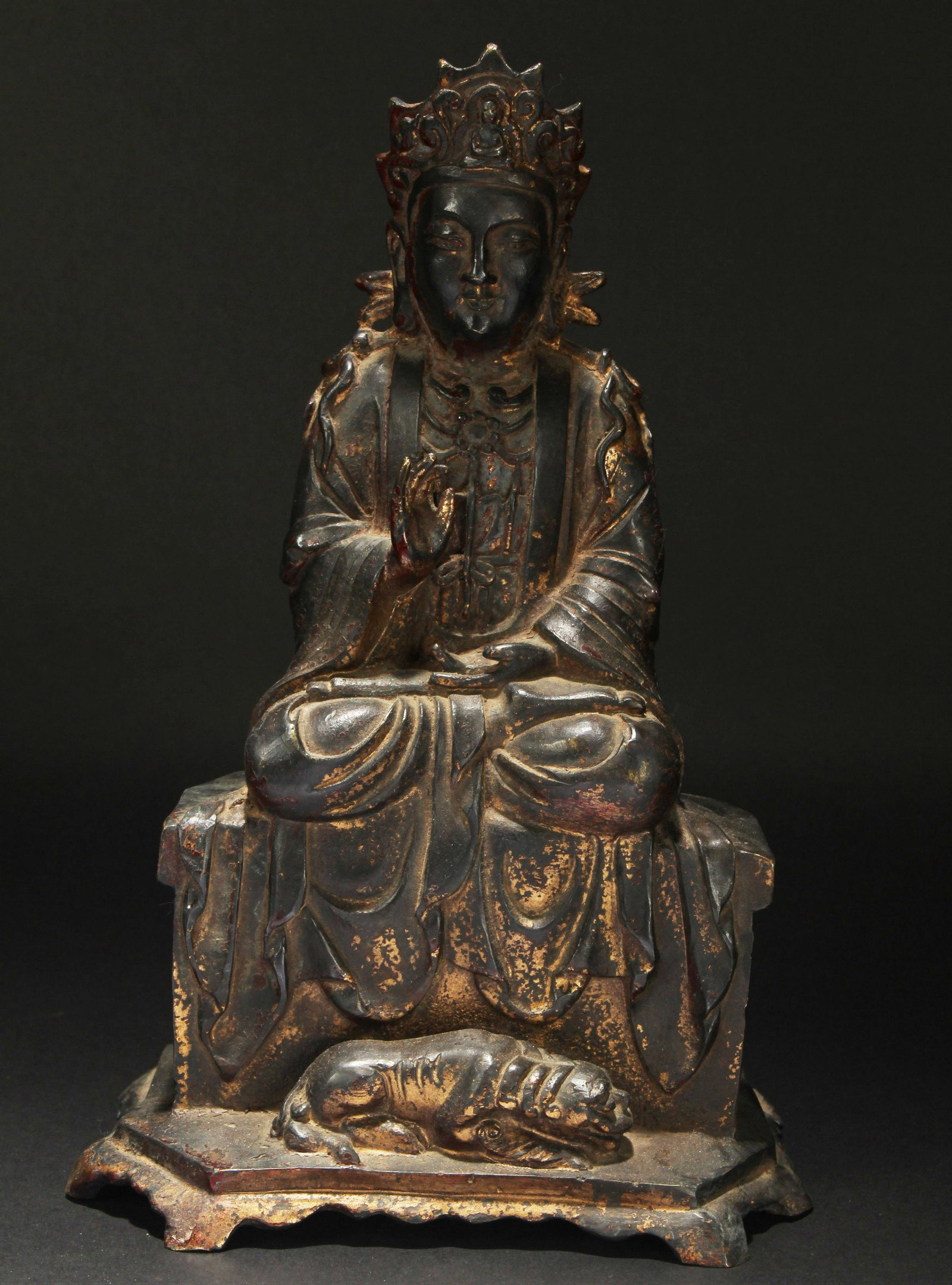 An Estate Chinese Religious Seated Statue Display: An Estate Chinese Religious Seated Statue Display . Height: 10 (inch).