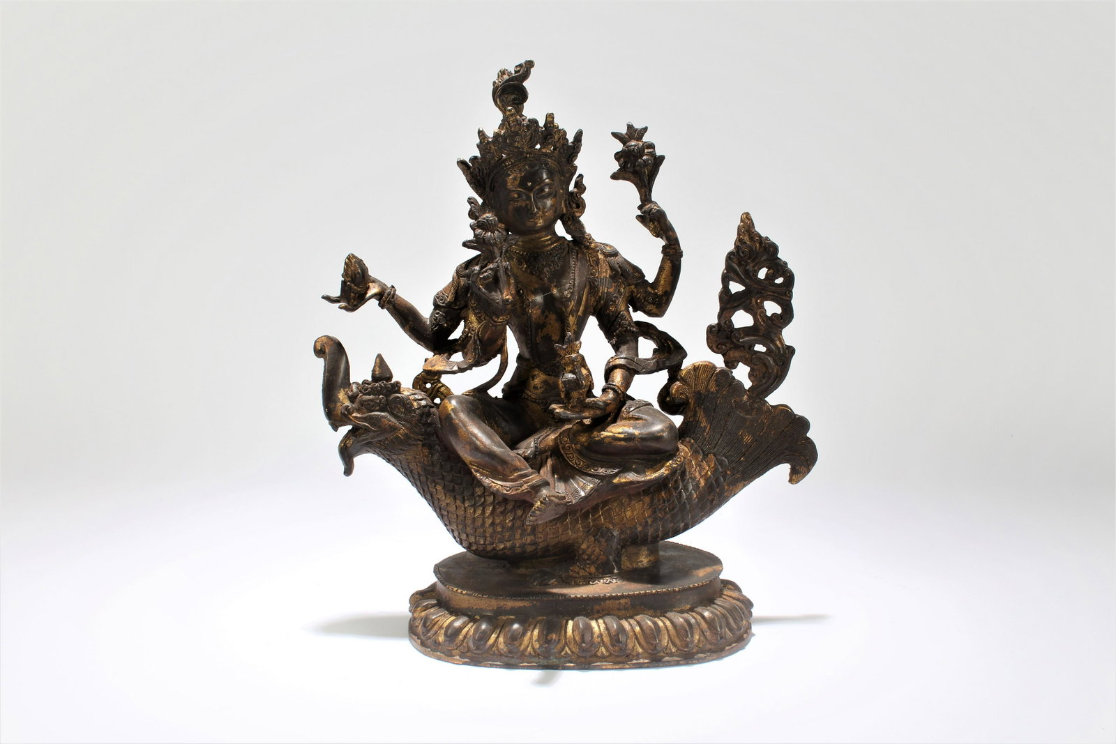 An Estate Chinese Religious Buddha Statue Display: An Estate Chinese Religious Buddha Statue Display . Height: 10 (inch). Width: 8.75 (inch).