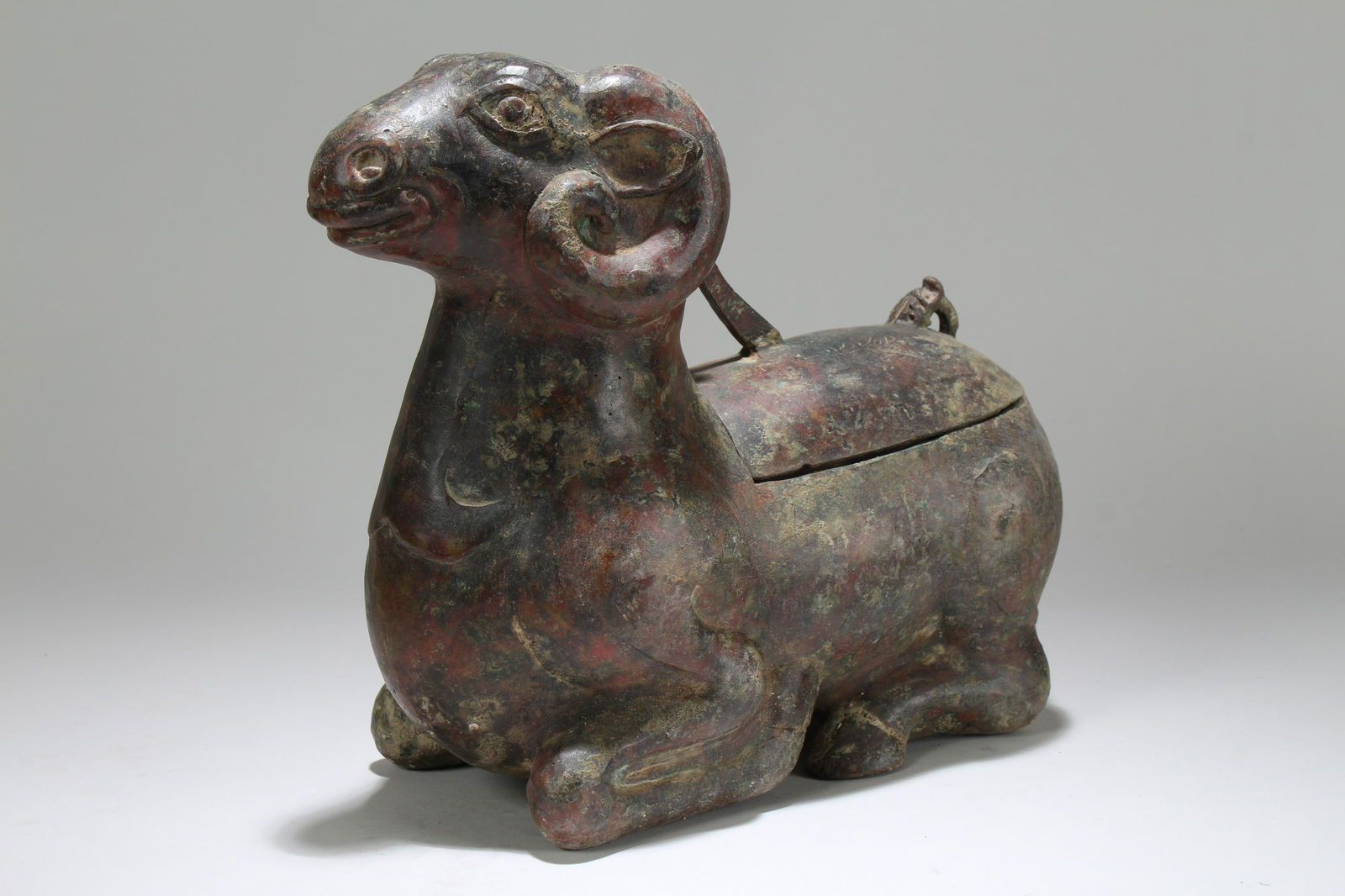 Chinese Bronze Vessel (1 of 7)