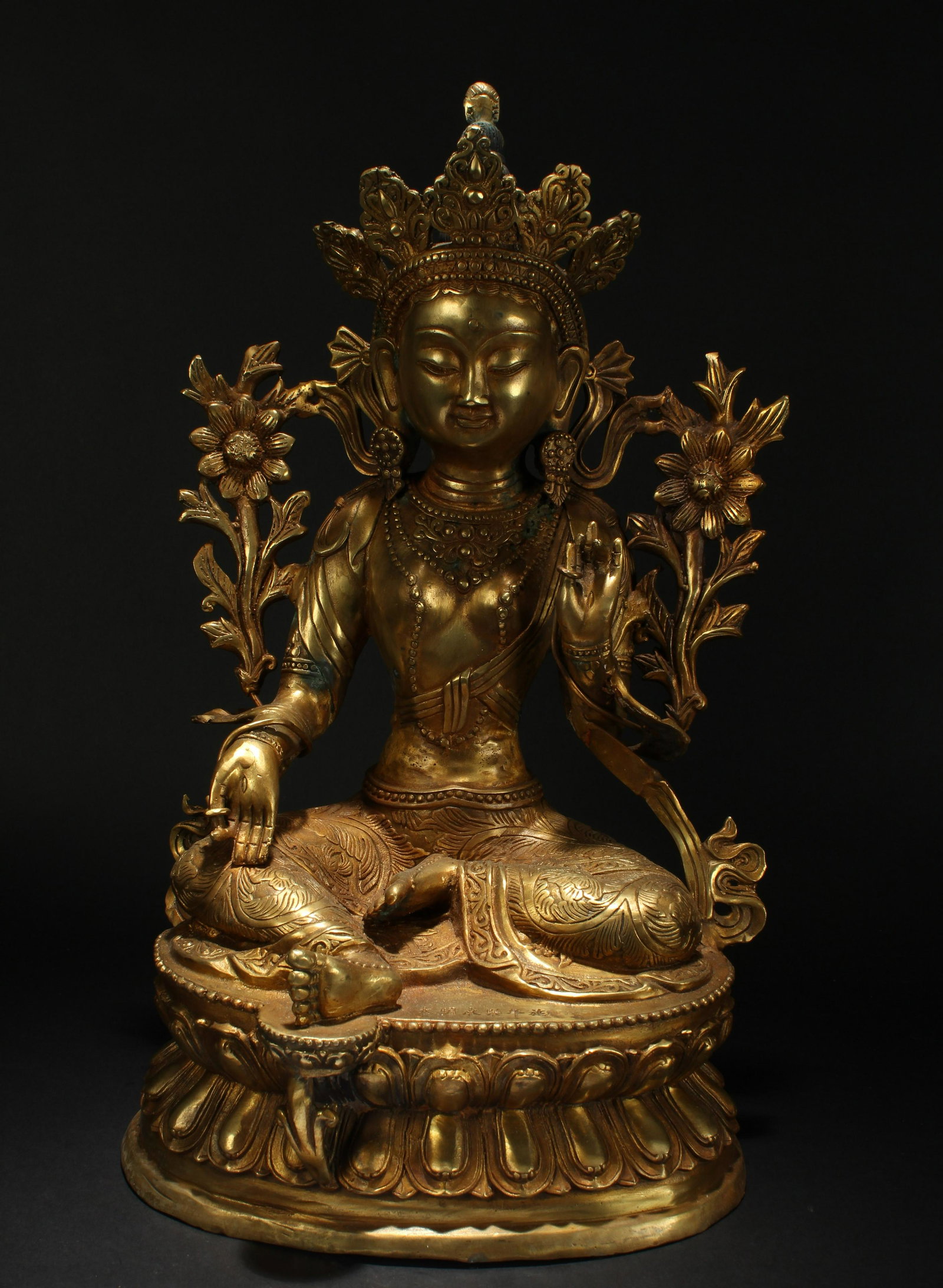 A Chinese Lotus-seated Estate Religious Buddha Gilt: A Chinese Lotus-seated Estate Religious Buddha Gilt Statue . Height: 18.75 (inch).