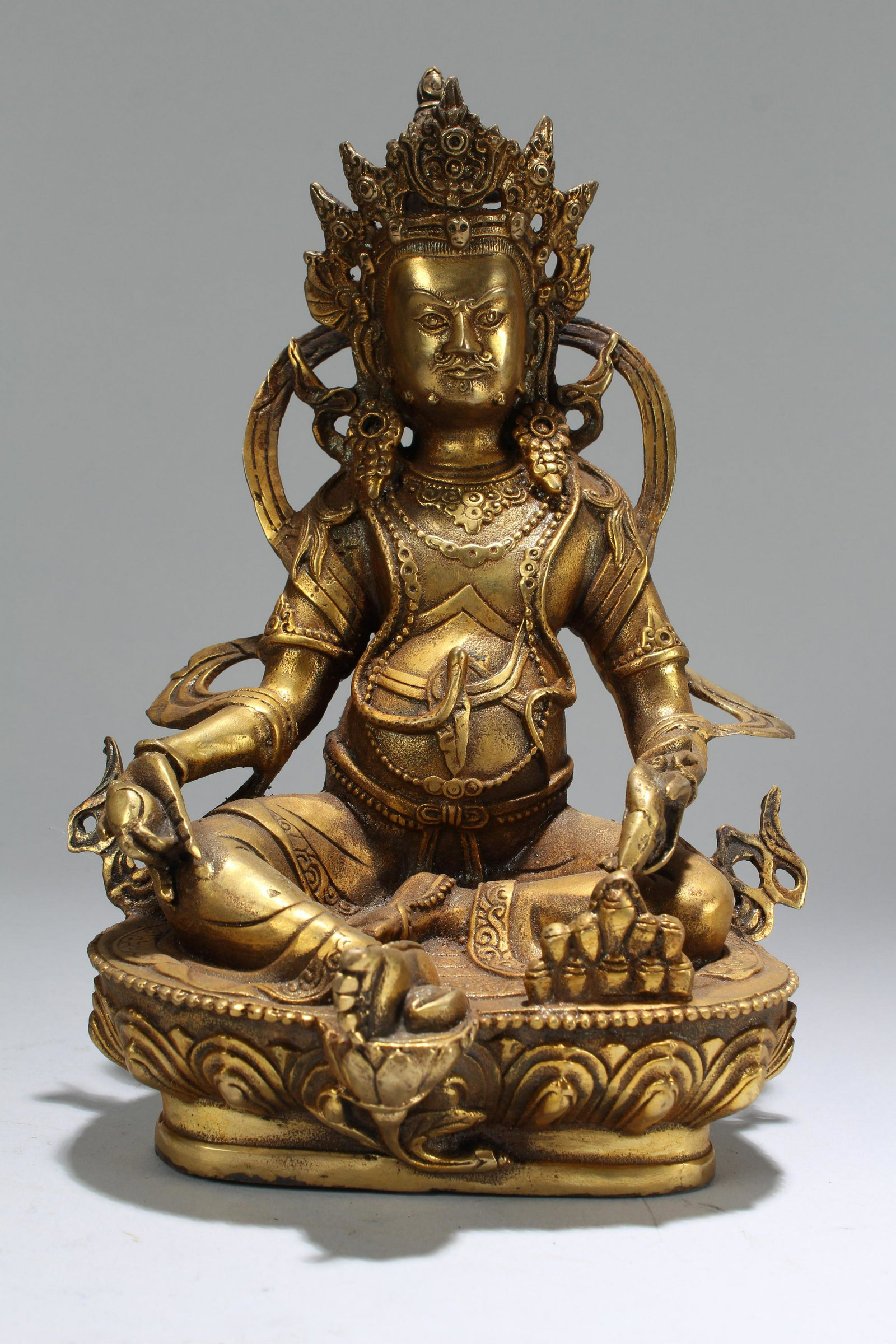 An Estate Chinese Religious Fortune Buddha Statue: An Estate Chinese Religious Fortune Buddha Statue . Height: 8.25 (inch).