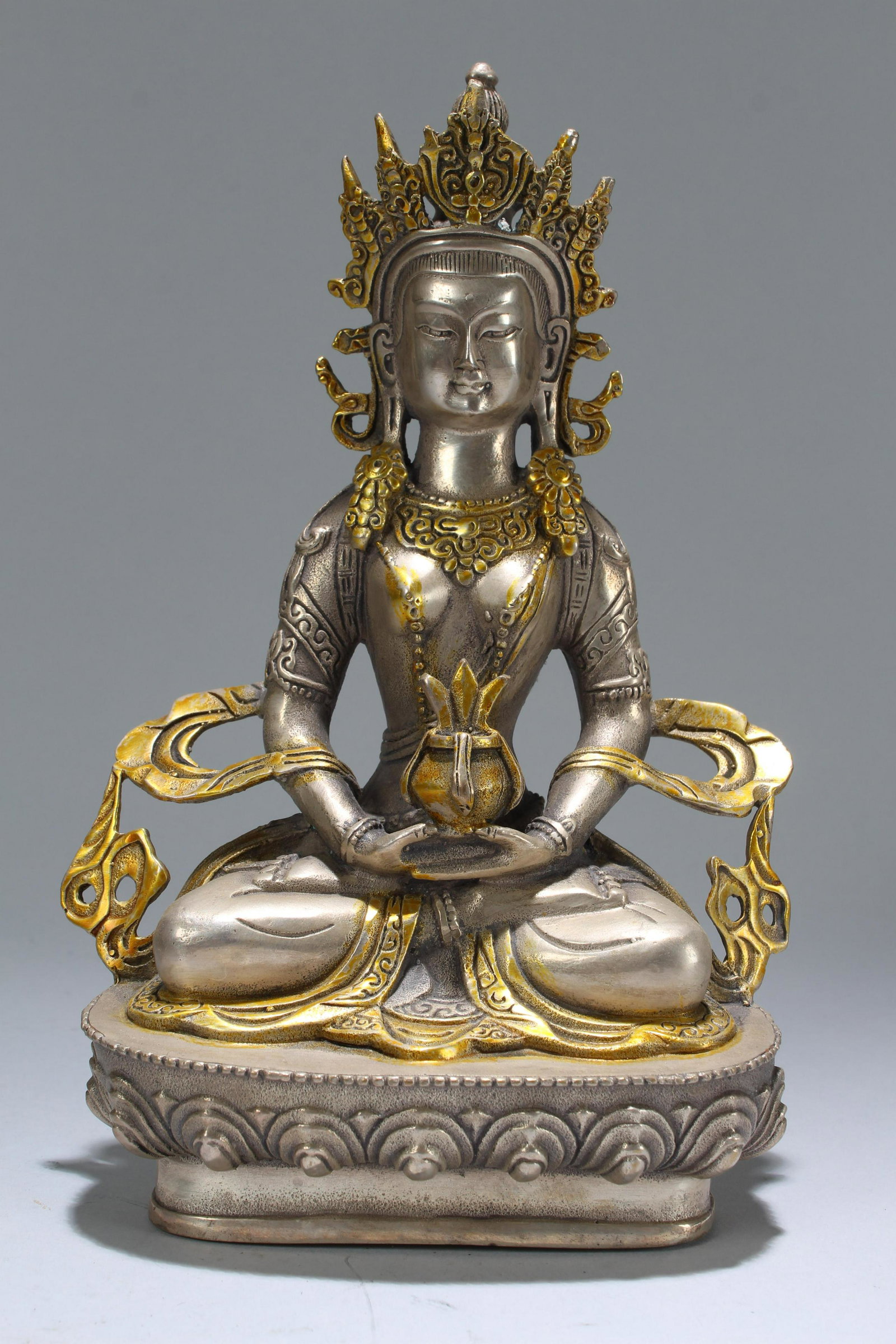 An Estate Chinese Religious Fortune Buddha Statue: An Estate Chinese Religious Fortune Buddha Statue . Height: 8 (inch).