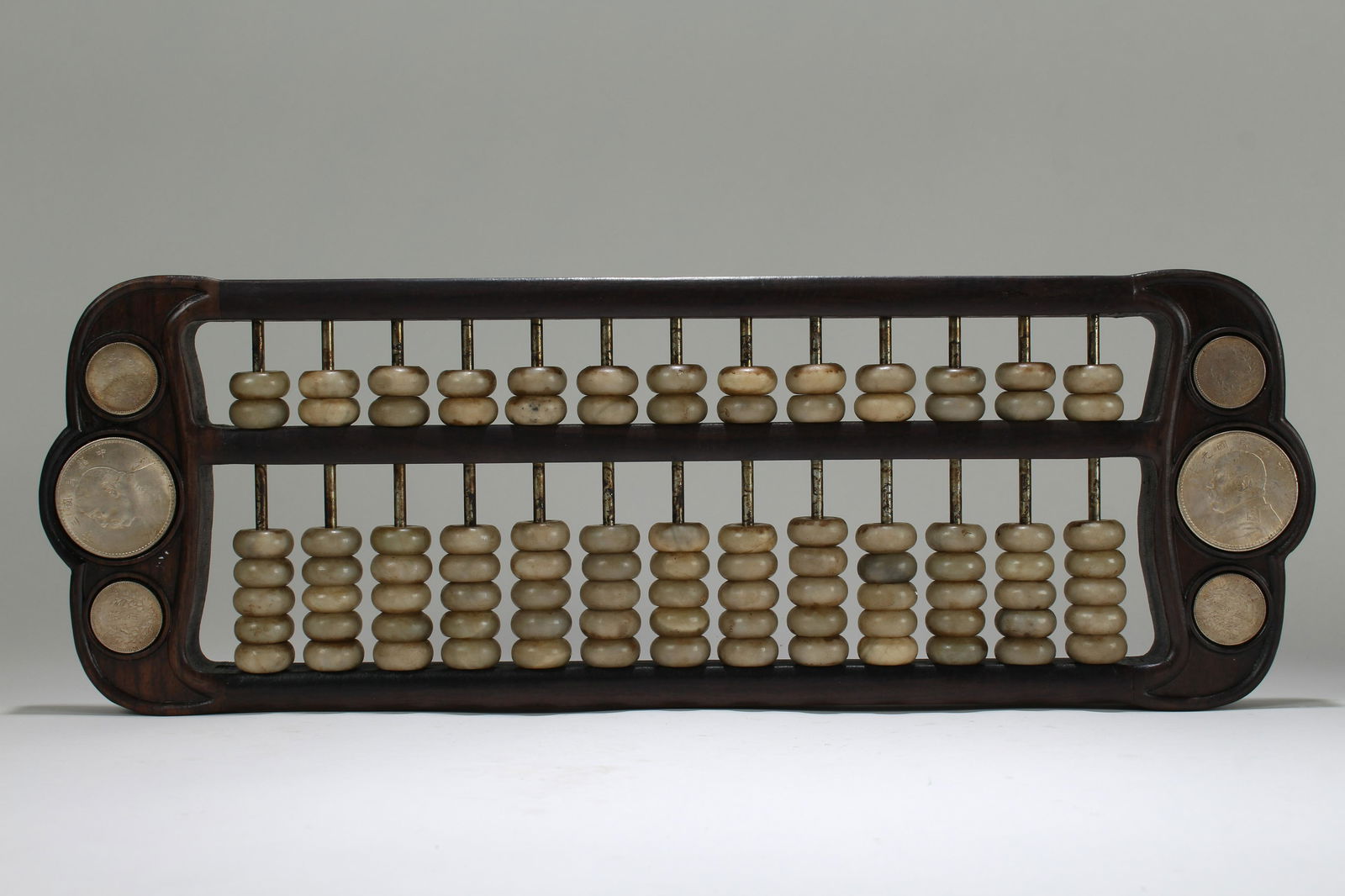 An Estate Chinese Abacus (1 of 4)