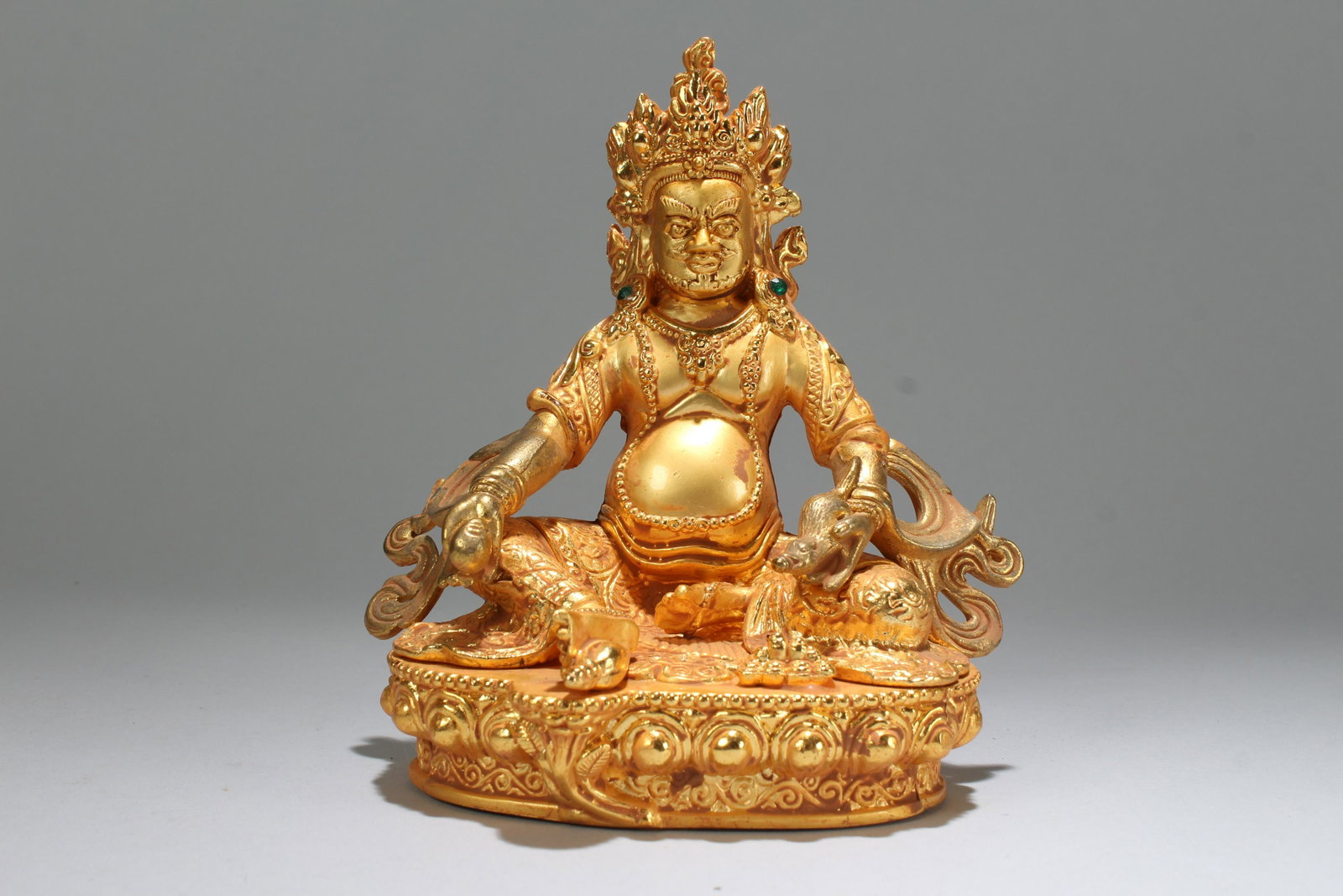 An Estate Tibetan Fortune Religious Statue: An Estate Tibetan Fortune Religious Statue . Height: 5.75 (inch).
