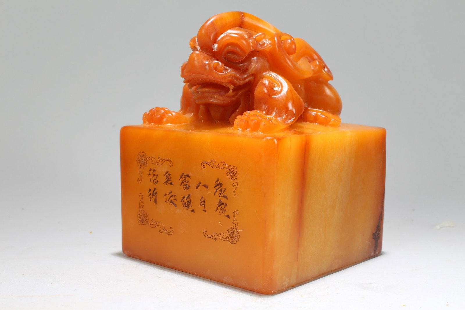 An Estate Chinese Myth-beast Poetry-framing Soapstone: An Estate Chinese Myth-beast Poetry-framing Soapstone Seal . Height: 6 (inch). Length: 4.75 (inch). Width: 4.75 (inch).